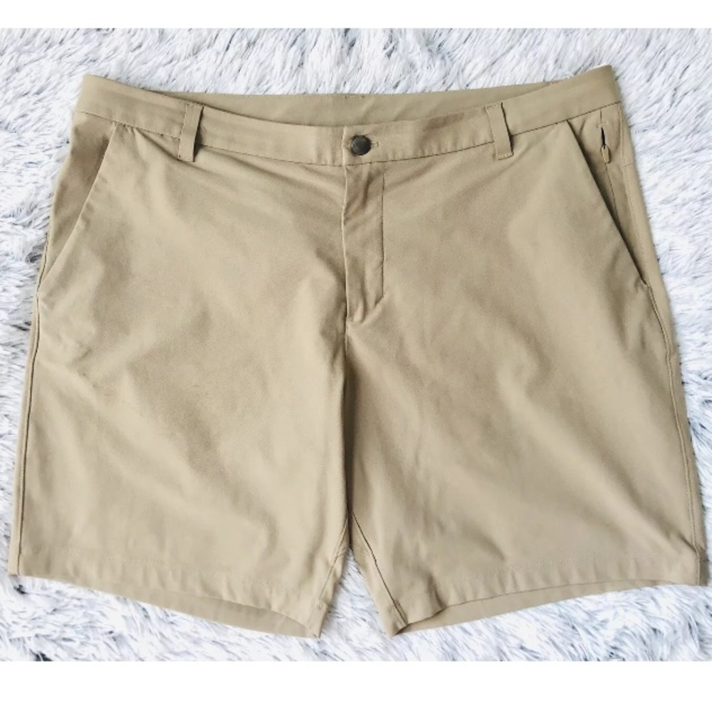 Lululemon Commission shorts regular fit size 38